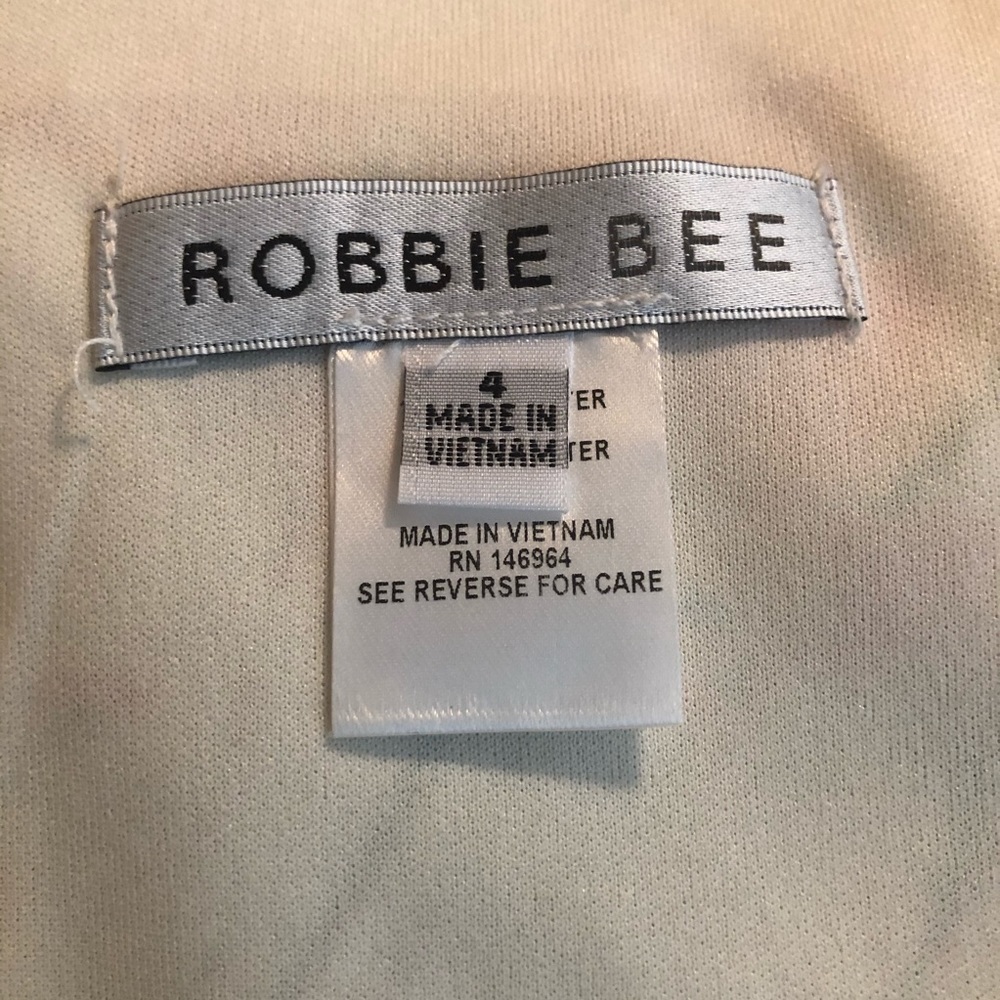 Robbie Bee Ruffle-Front Braid-Back Dress - Picture 16 of 16